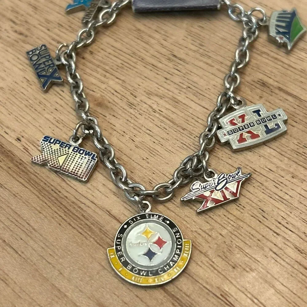 NWT NFL Pittsburgh Steelers Super Bowl charm bracelet silver tone